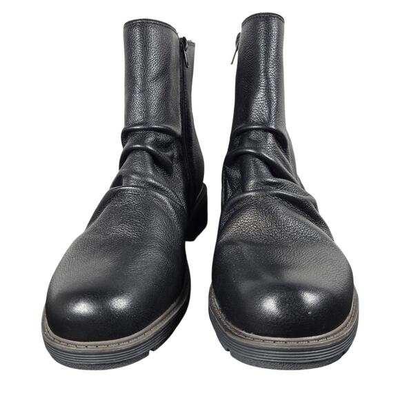 Clarks Hearth Rose Boots Womens 11 Black Leather Ankle Side Zip Ruched Lug Sole - Picture 6 of 11